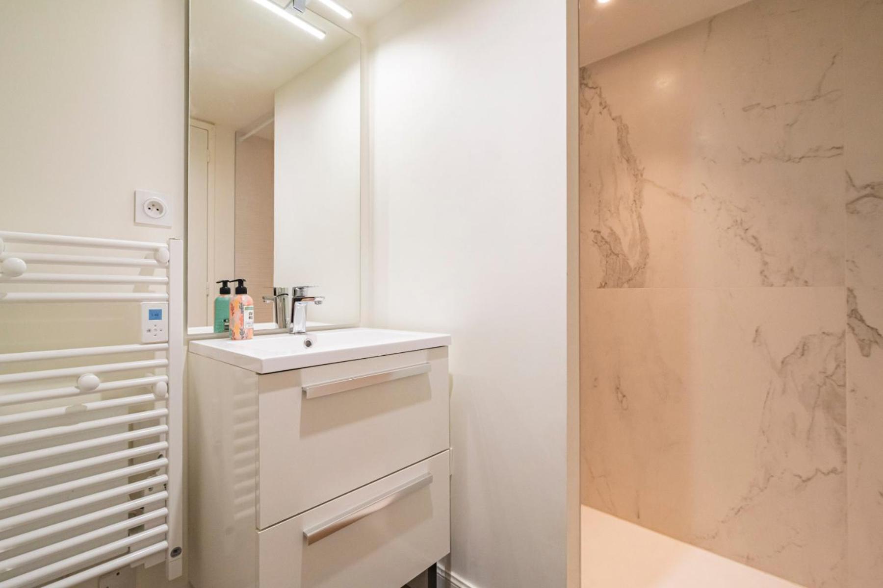 Apartamento Charmant Studio Hypercentre Reims Exterior foto